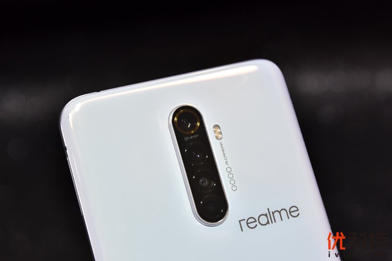性价比无敌的顶级旗舰机 realme X2 Pro评测