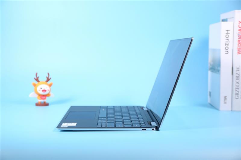 10nm酷睿处理器终于爆发！戴尔XPS 13 2in1笔记本评测