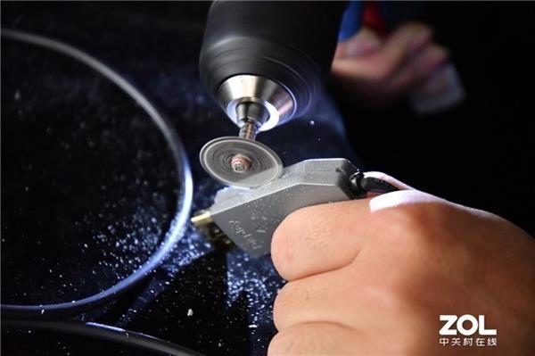 DP线拆解评测 电钻暴力测试398元的DP线一拆到底