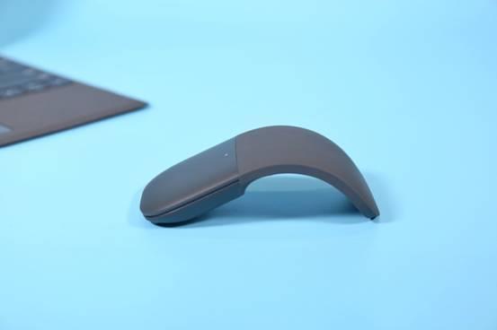 跨入10nm时代！Surface Pro 7评测：所有Windows平板的标杆