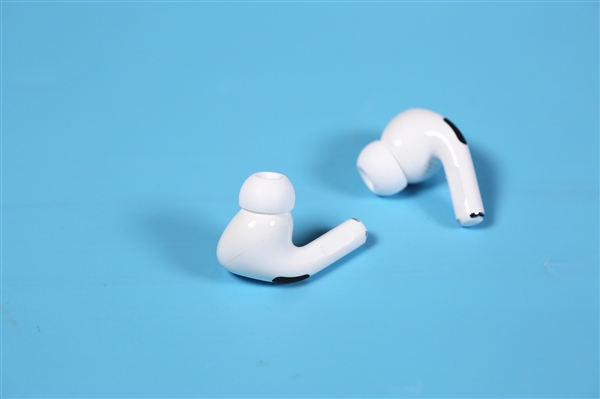 外媒横评七款真无线蓝牙耳机：<a href='https://www.apple.com/cn/' target='_blank'><u>苹果</u></a>AirPods Pro碾压式夺冠