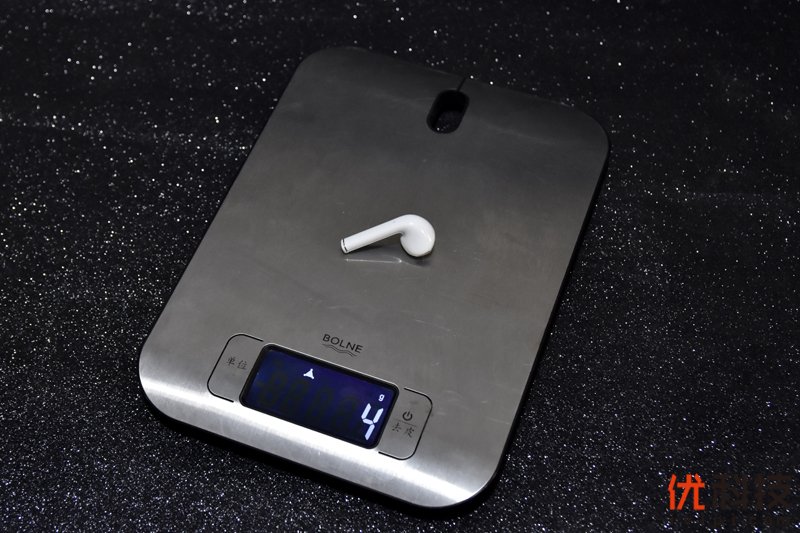 专业低音强化无延迟 realme Buds Air真无线耳机评测