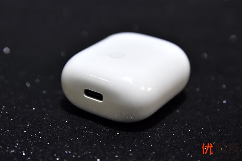 专业低音强化无延迟 realme Buds Air真无线耳机评测