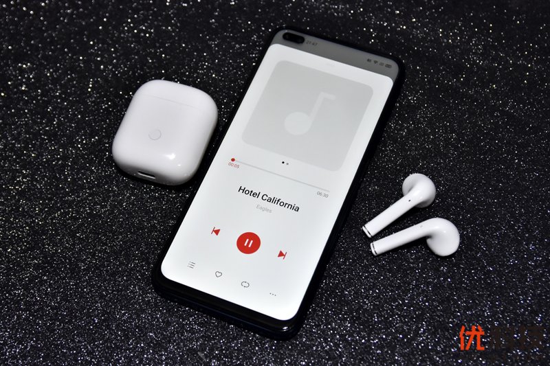 专业低音强化无延迟 realme Buds Air真无线耳机评测