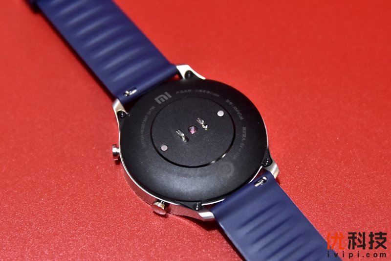 千变多彩续航无忧 小米手表Color开箱体验