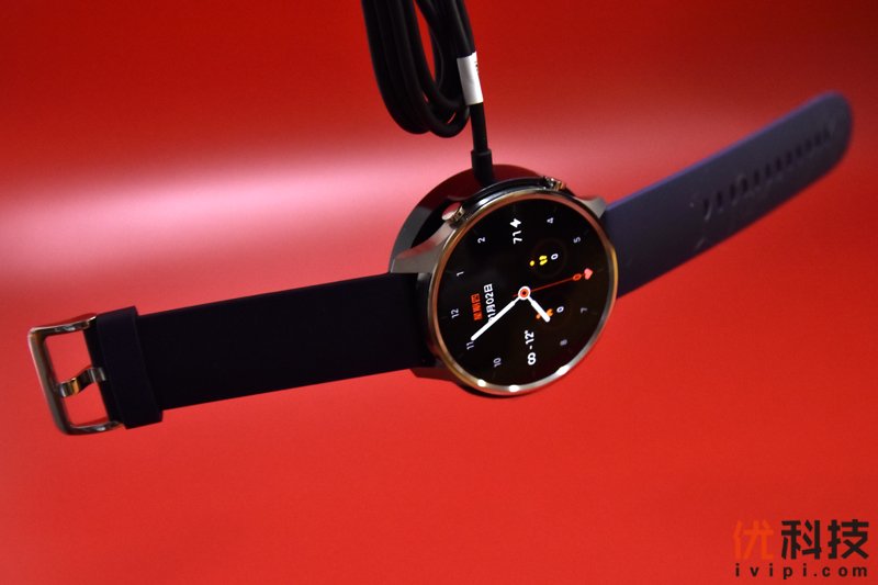 千变多彩续航无忧 小米手表Color开箱体验