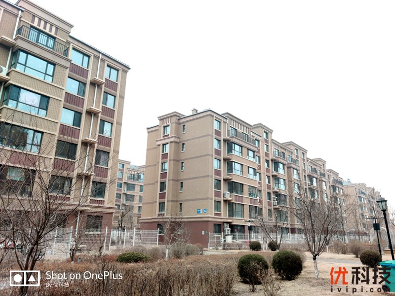 不仅是颜值巅峰，更是性能旗舰 一加7T Pro评测