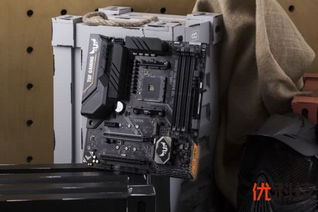 傲视群雄 华硕B450主板京东销量第一