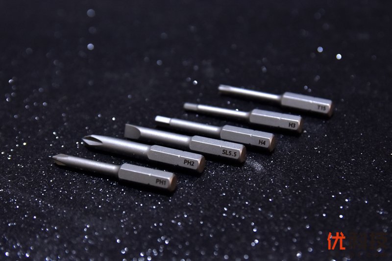 小巧实用好帮手 米家手自一体电动螺丝刀开箱体验