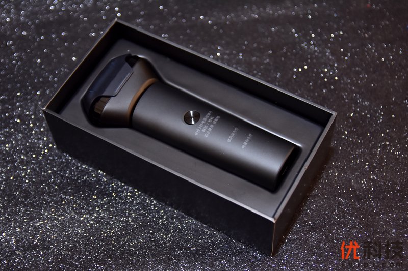 高端旗舰品质 米家电动剃须刀往复五刀头优科技体验