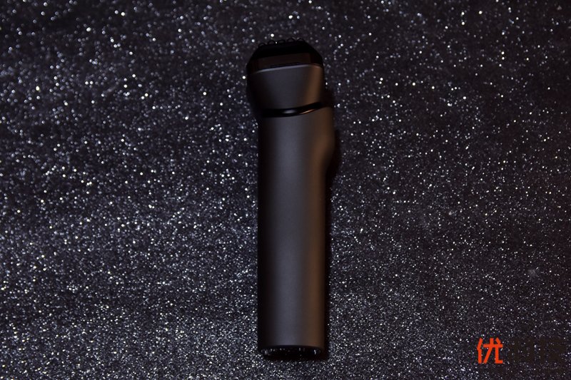 高端旗舰品质 米家电动剃须刀往复五刀头优科技体验