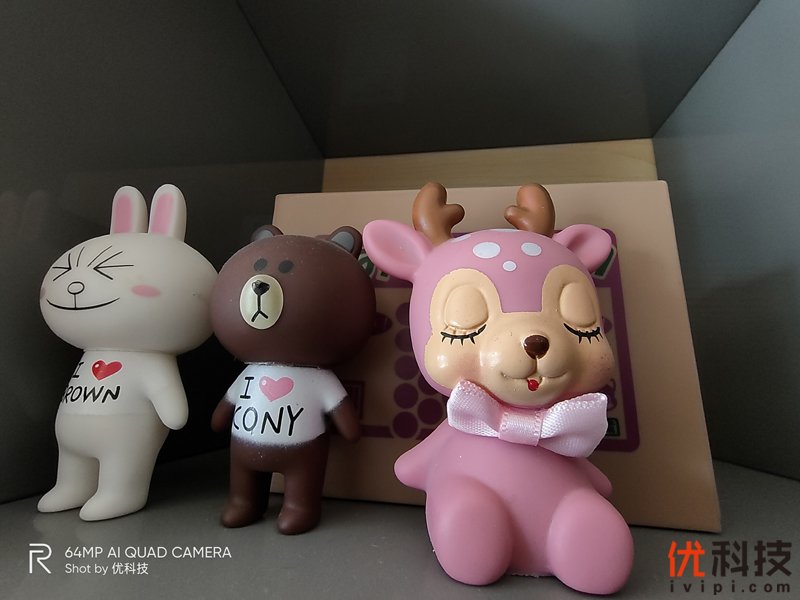 温润如玉性能爆表 realme 真我X50 Pro 5G优科技评测