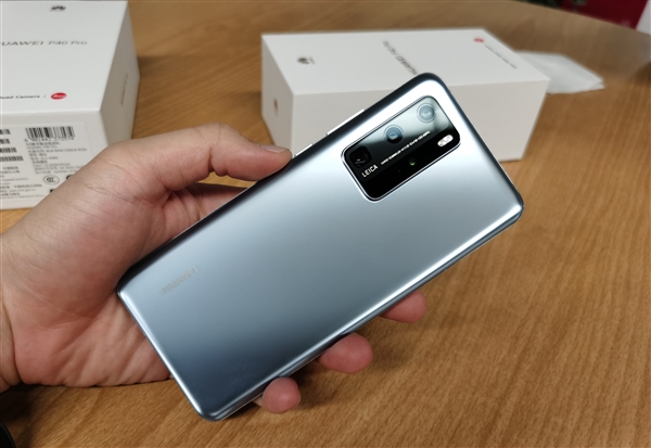 华为P40系列国行售价曝光：顶配7988元 比国外便宜30%