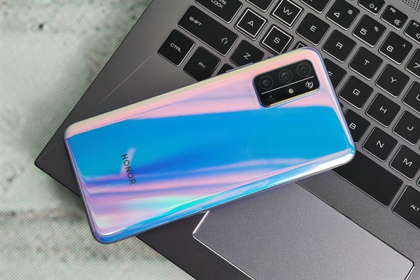 华为麒麟820性能到底有多强？来看实测