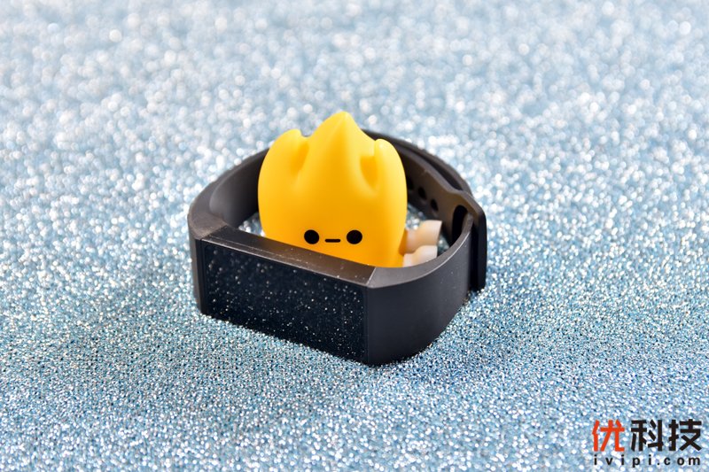 坚持极致性价比 Redmi手环优科技开箱体验