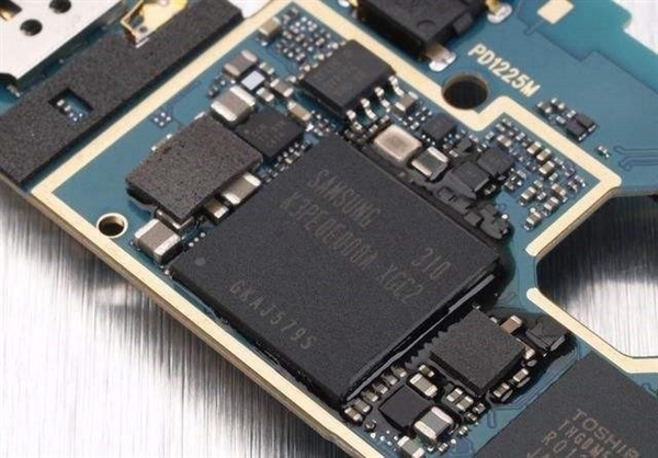 手机内存也有双通道？可别被外表蒙骗了
