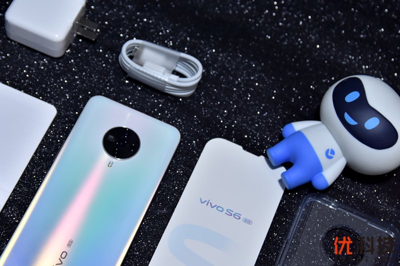 只为拍出更美的自己 vivo S6优科技开箱图赏