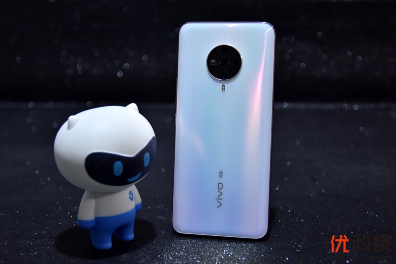 只为拍出更美的自己 vivo S6优科技开箱图赏