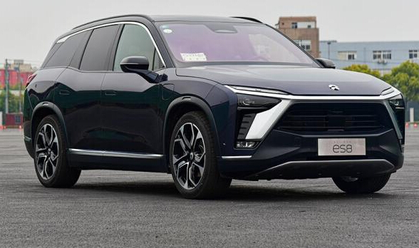 极具诚意的升级 试驾2020款蔚来ES8