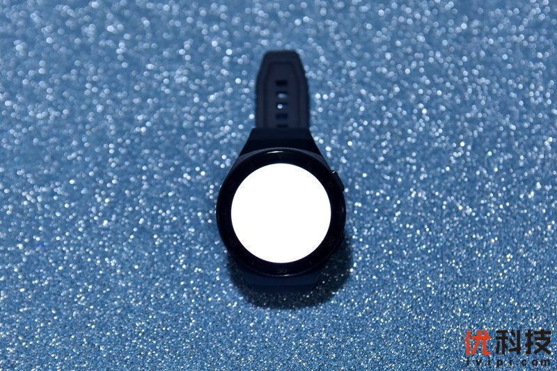 超长续航+百种运动模式 华为 Watch GT 2e优科技体验