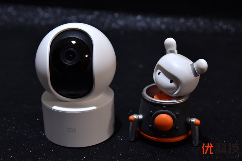 智慧看家安全看店 小米智能摄像机云台版SE优科技体验