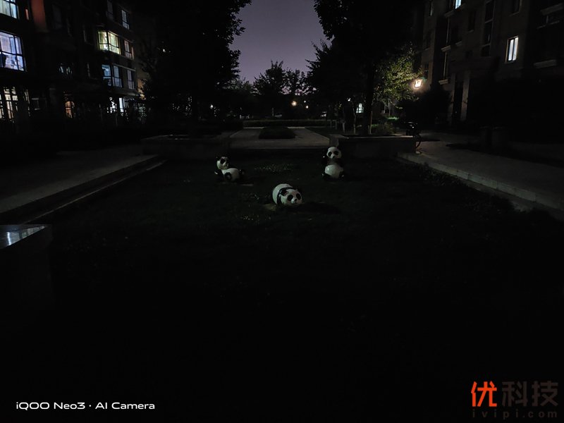 生而为赢 青年旗舰 iQOO Neo3优科技体验评测