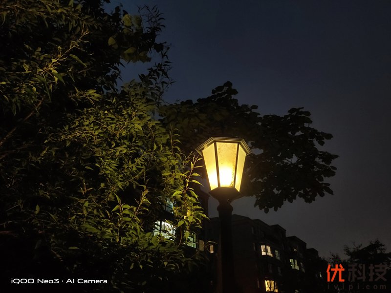 生而为赢 青年旗舰 iQOO Neo3优科技体验评测