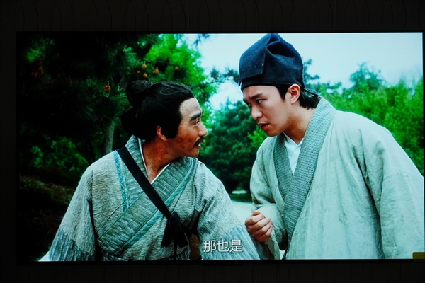 画质惊了！小米电视大师系列画面实拍：27年前周星驰电影就像今年上映的