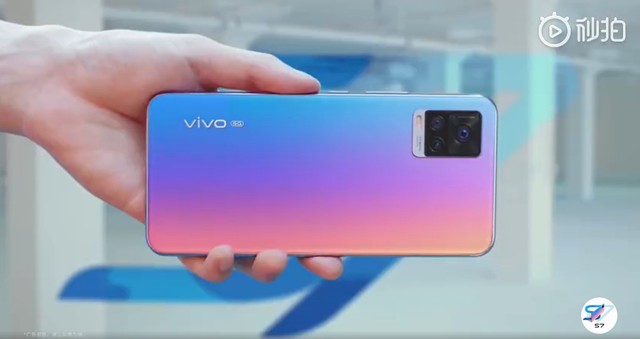 vivo S7外观全曝光 正面小刘海背面酷似X50