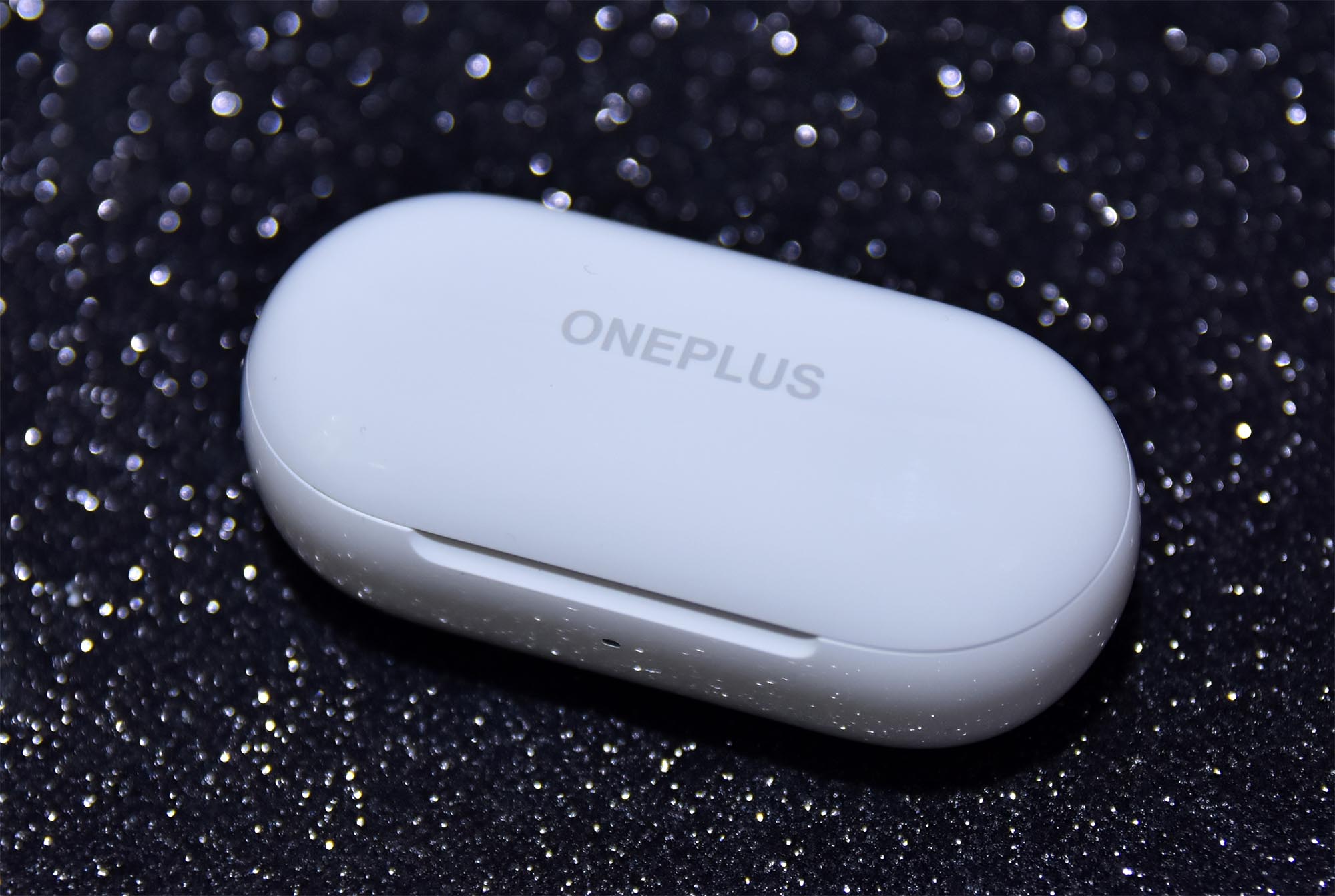 沉浸低音，超长续航 一加 Buds Z耳机优科技体验评测