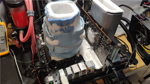 RX 6900 XT显卡频率首次突破3GHz 冲击AMD限制