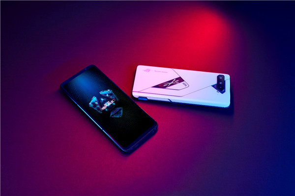 三星144Hz电竞屏 “六指战神”腾讯ROG游戏手机5强势开售