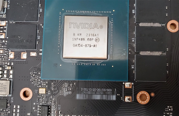 NVIDIA RTX A4000工作站专业卡拆解：PCB小得不可思议