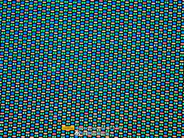 realme GT2 Pro首发显微镜2.0镜头!屏幕排列鉴定神器