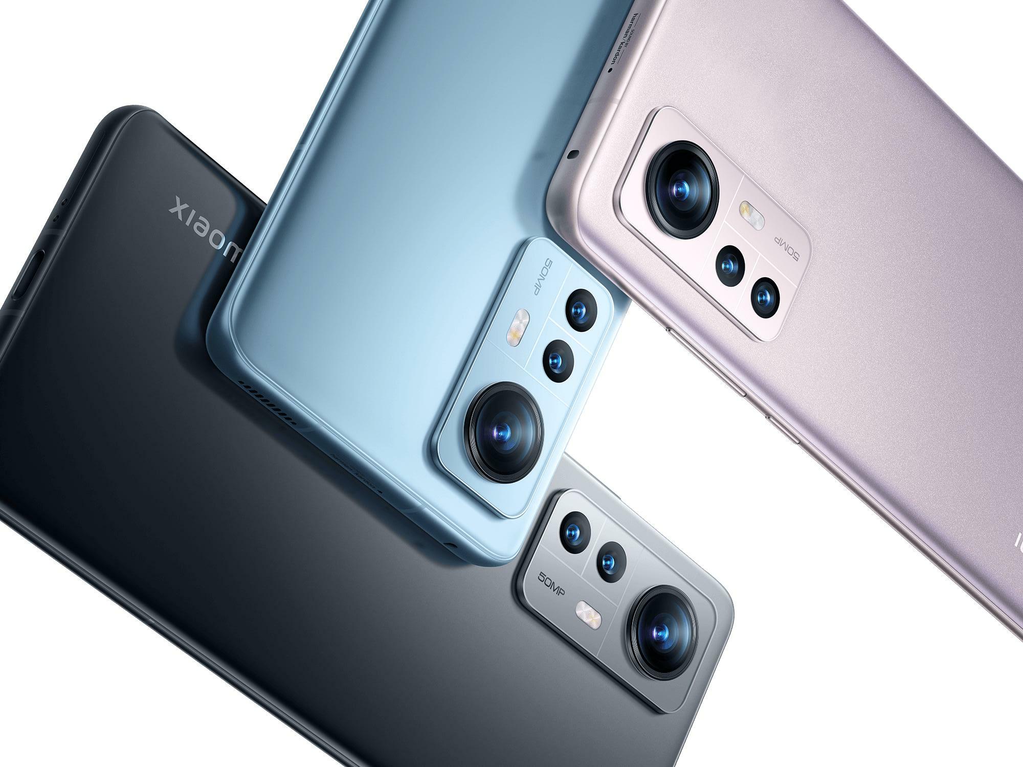 2022手机界开场超模 年度旗舰小米12系列今晚首销