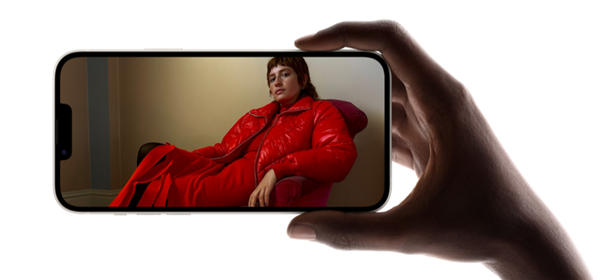 iPhone14 Pro被爆三大问题！充电、外壳、卡槽都有致命伤