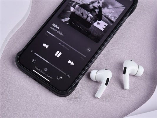 AirPods Pro 2音质不再“白开水”！自适应通透太拉胯