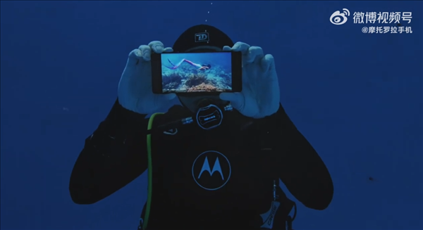 硬刚小米13！moto X40核心配置官方全面揭晓