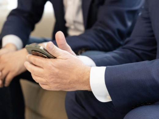 <a href='http://www.mi.com/' target='_blank'><u>小米</u></a>13 Ultra全曝光 核心配置已无悬念