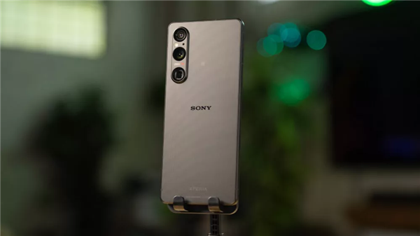 <a href='https://www.sony.com.cn/' target='_blank'><u>索尼</u></a>最强旗舰！Xperia 1 V发布：8999元起