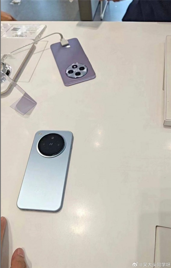 <a href='http://www.oppo.com/cn/' target='_blank'><u>OPPO</u></a> Find X8曝光：后置三摄模组焕然一新