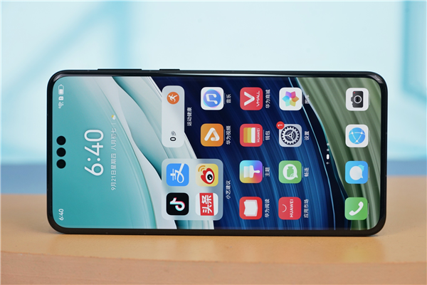 史上最强大Mate！<a href='https://www.huawei.com/cn/?ic_medium=direct&ic_source=surlen' target='_blank'><u>华为</u></a>Mate 70标准版参数出炉