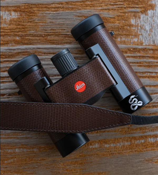 12888元！<a href='www.leica-camera.com/' target='_blank'><u>徕卡</u></a>发布蛇年纪念版双筒望远镜 全球限量200支