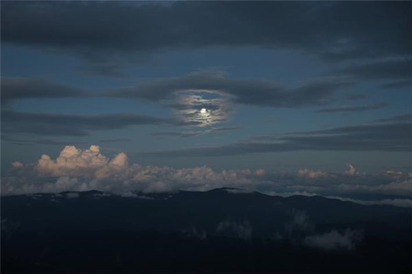 又一亲民之作：佳能发布RF16-28mm F2.8 IS STM镜头