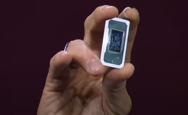 Intel下一代移动、桌面CPU官宣！Panther Lake 2025年下半年推出 Nova Lake 2026年见