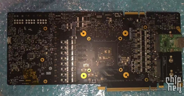 RTX 4090工程卡首次公开：残暴四个16针接口 供电2400W！