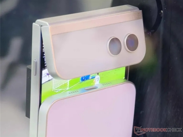 外折笔记本、手机外接镜头 这届MWC 2025花活真不少