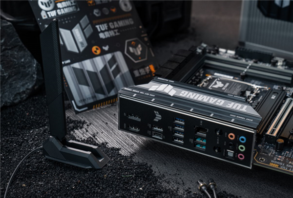 DeepSeek本地部署必备 华硕B860/Z890主板支持NPU加速