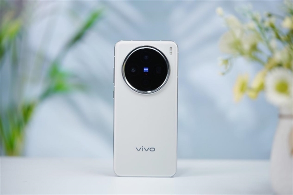 首发天玑9400+！vivo X200S将新增紫色版本：最快4月发布