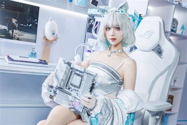 华硕ROG B850小吹雪主板火热预约 次元浓度满格